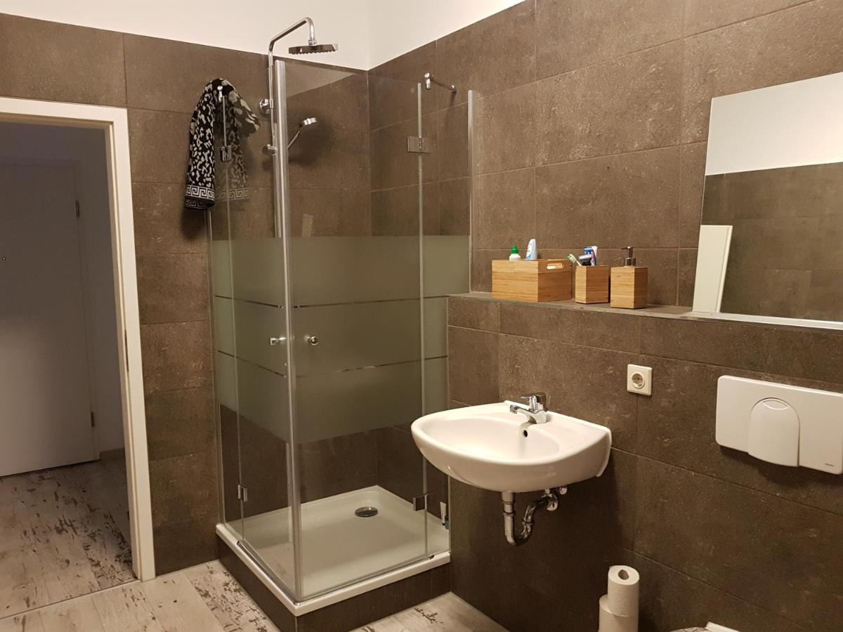 Apartment Gottschedtstr. - Zentrums- Und Stadionsnah, 34qm