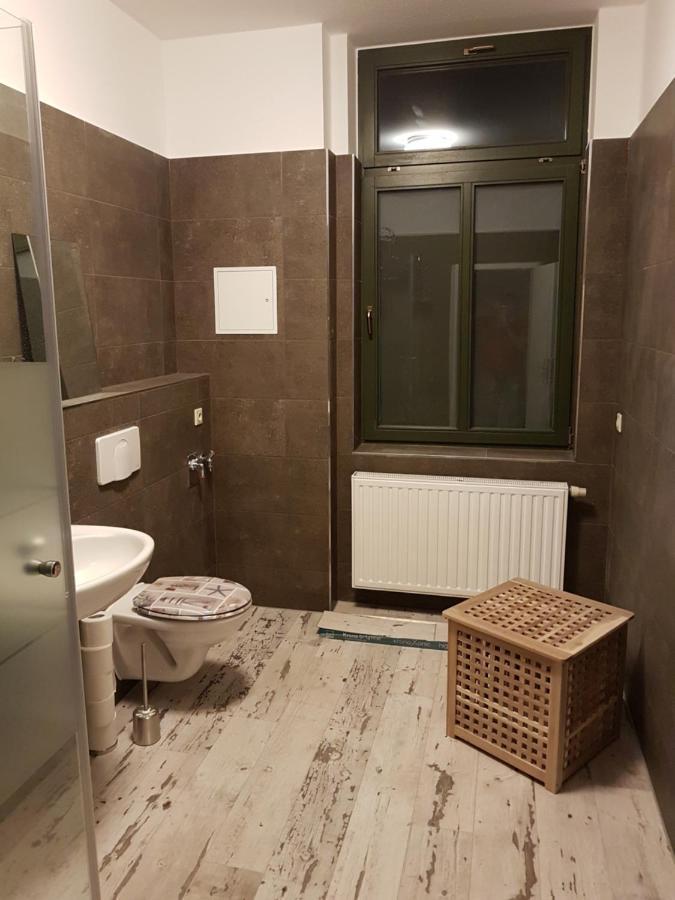 Apartment Gottschedtstr. - Zentrums- Und Stadionsnah, 34qm